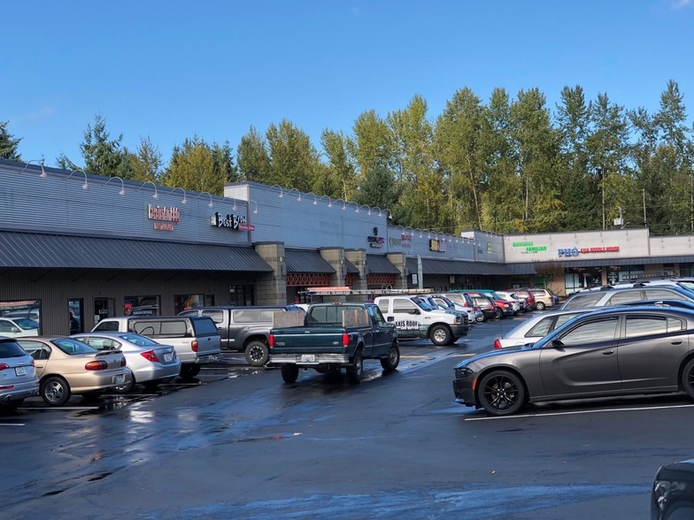 More Photos Of 607 SE Everett Mall Way, Everett General Retail For Lease