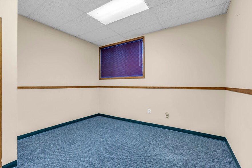 More Photos Of 2130 Highway 35, Sea Girt Medical For Sale