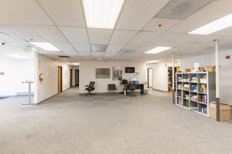 More Photos Of 2597 W 64th Ave, Denver Manufacturing For Lease