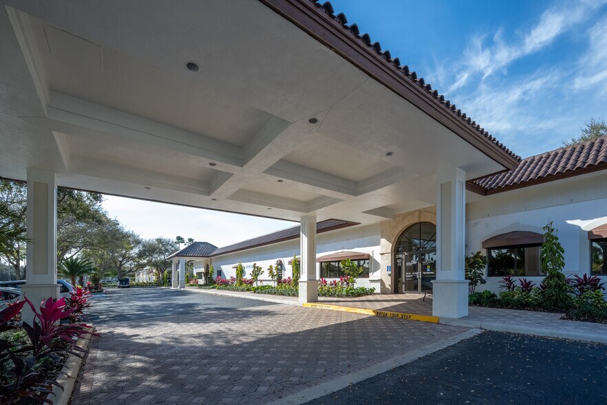 More Photos Of 3795 Boynton Beach Blvd, Boynton Beach Medical For Lease