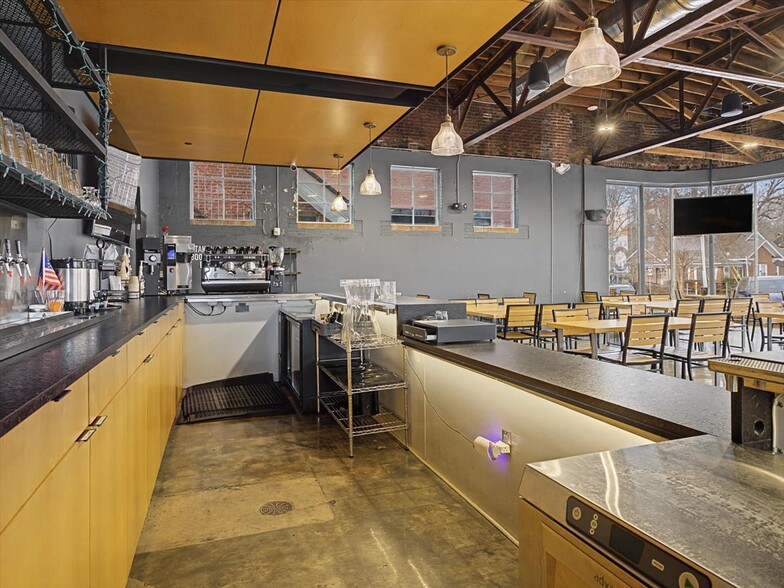 More Photos Of 39 West St, Pittsboro Restaurant For Lease