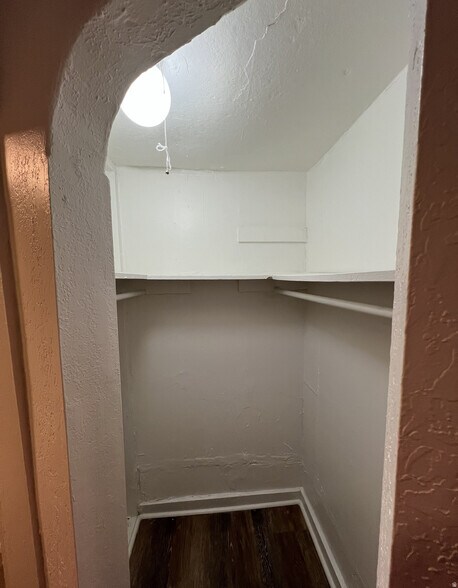 More Photos Of 457 S 500 E, Provo Apartments For Sale