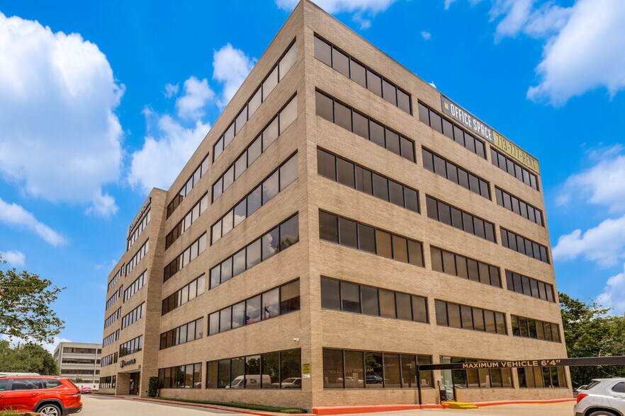 More Photos Of 720 N Post Oak Rd, Houston Office For Lease