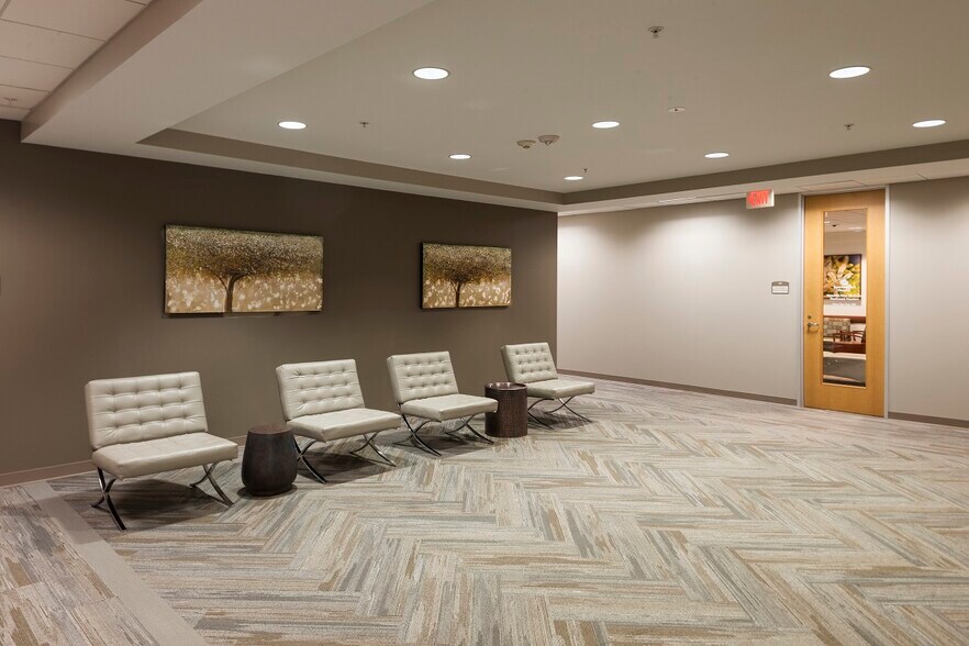 More Photos Of 13215 Dotson Rd, Houston Medical For Lease