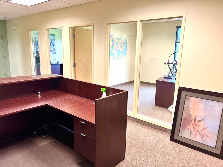 More Photos Of 150A Andover St, Danvers Office For Lease