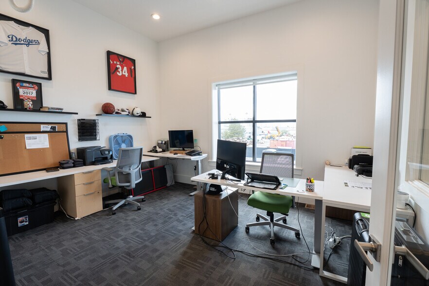 More Photos Of 1396 W 200 S, Lindon Warehouse For Sale