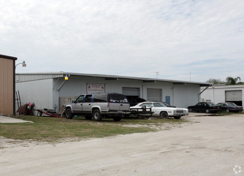 Primary Photo Of 860 S River Rd, Englewood Warehouse For Lease
