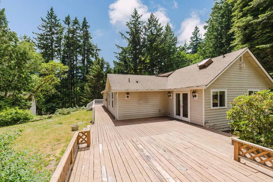More Photos Of 8078 Old Military Rd NE, Bremerton Land For Sale