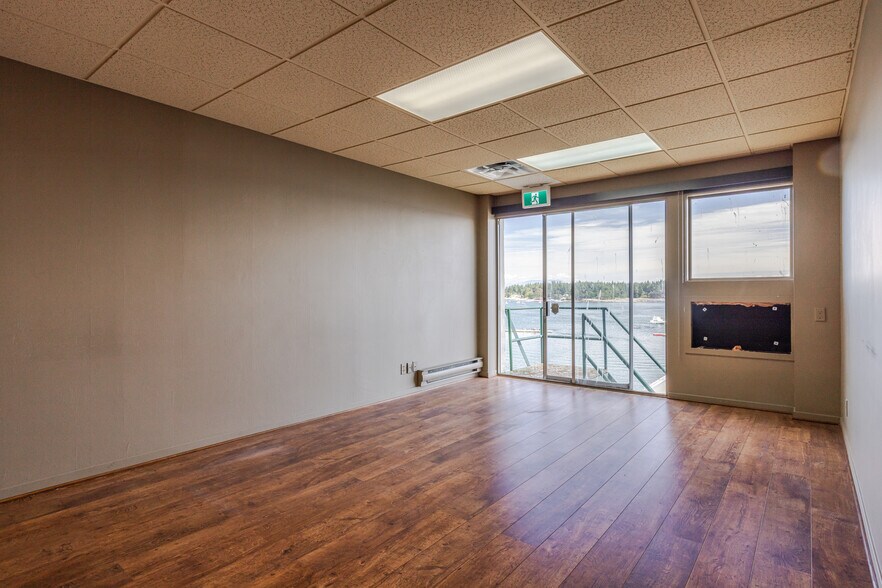 More Photos Of 30 Front St, Nanaimo Office For Sale