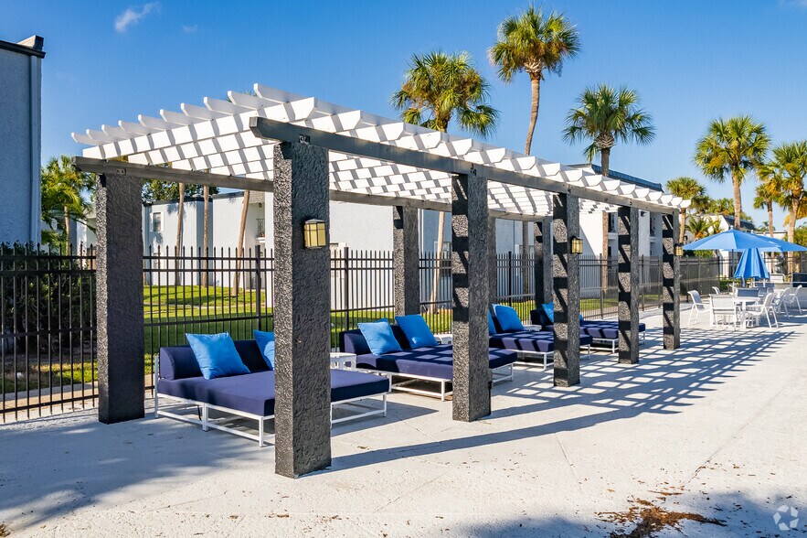 More Photos Of 7315 W Hanna Ave, Tampa Apartments For Sale