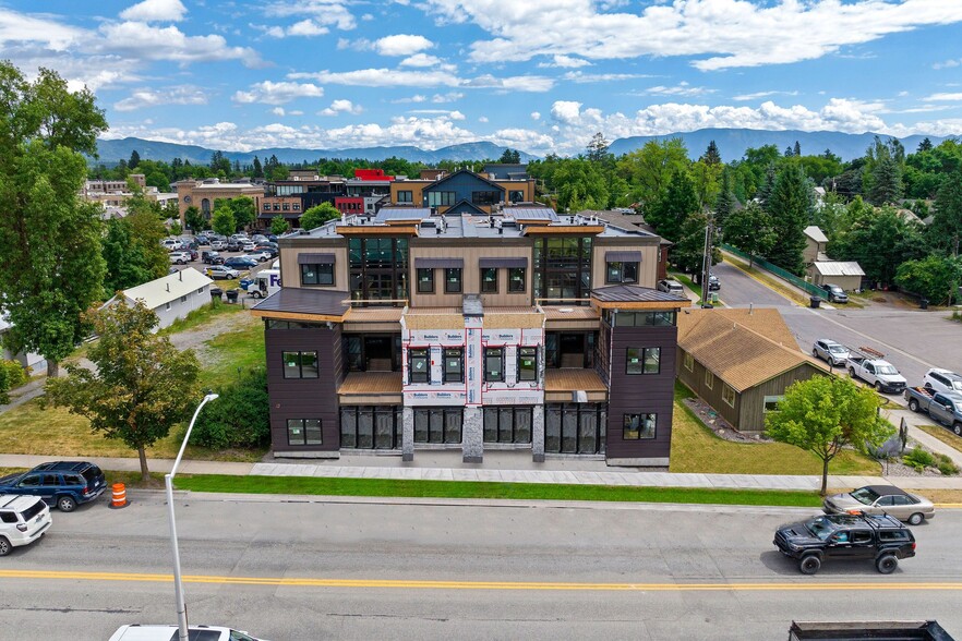 Primary Photo Of 329 Baker Ave, Whitefish Office For Sale