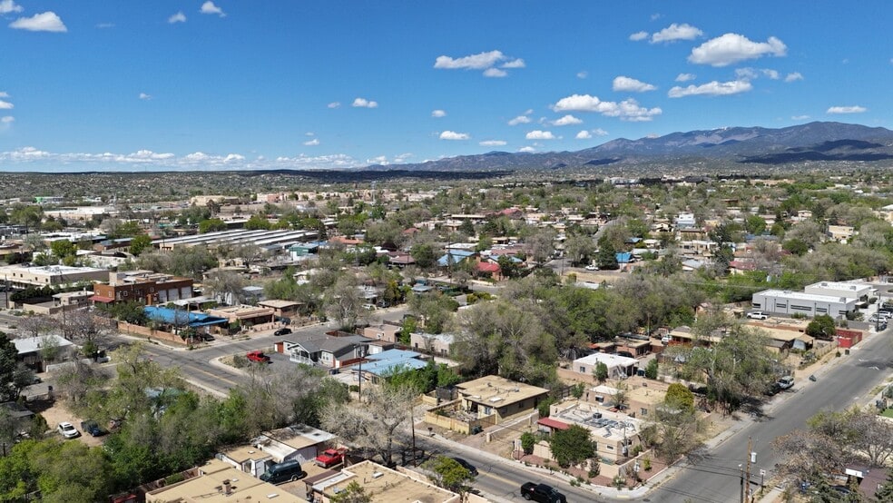 More Photos Of 1607 5th St, Santa Fe Apartments For Sale