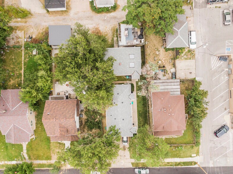 More Photos Of 121 N 35th Ave, Omaha Multifamily For Sale