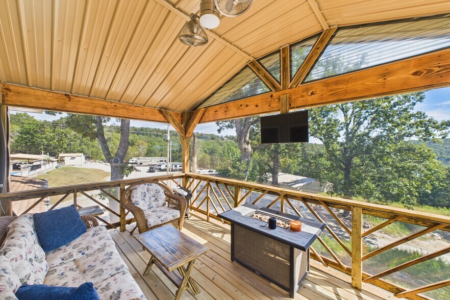 More Photos Of 141 County Road 851, Elizabeth Hotel For Sale