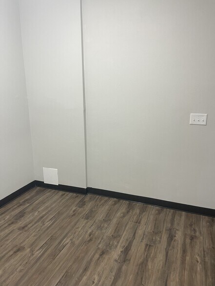 More Photos Of 3975 O'Neal Ln, Baton Rouge Loft Creative Space For Lease