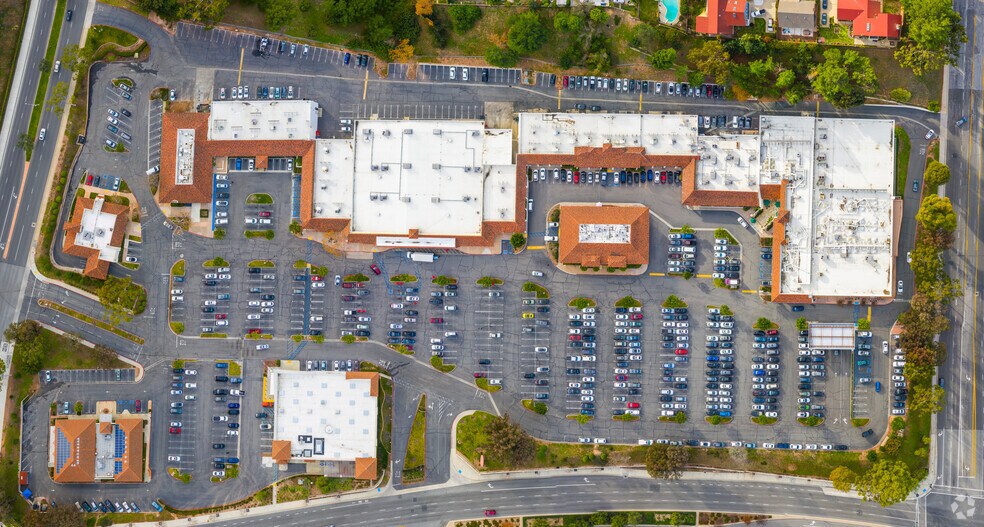 More Photos Of 23601 Moulton Pky, Laguna Hills Medical For Lease