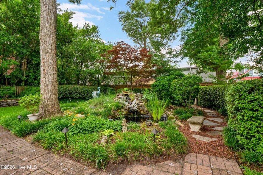 More Photos Of 412 S 3rd St, Wilmington Hospitality For Sale