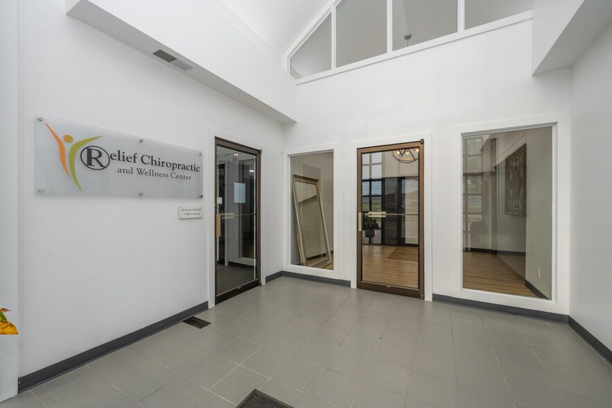 More Photos Of 3830-3824-M-139 Saint Joseph, MI 49085, Saint Joseph Medical For Sale