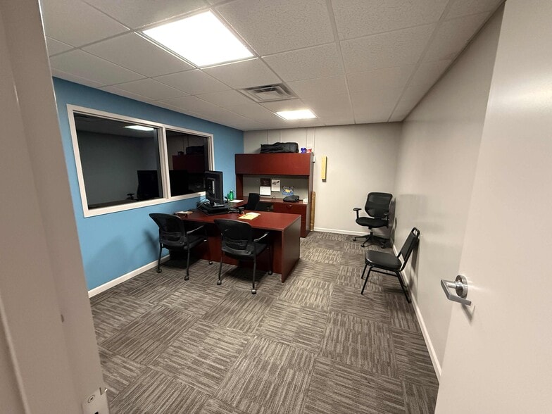 More Photos Of 3223 1st Ave SE, Cedar Rapids Medical For Sale