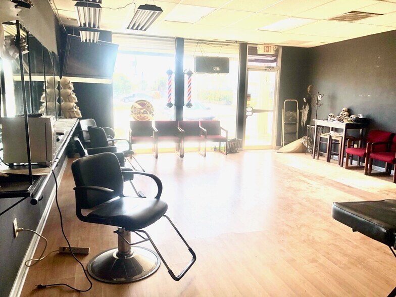 More Photos Of 5987 E 25th Pl, Tulsa Freestanding For Sale