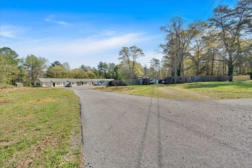 More Photos Of 53 Wheeler Rd, Rockmart Apartments For Sale