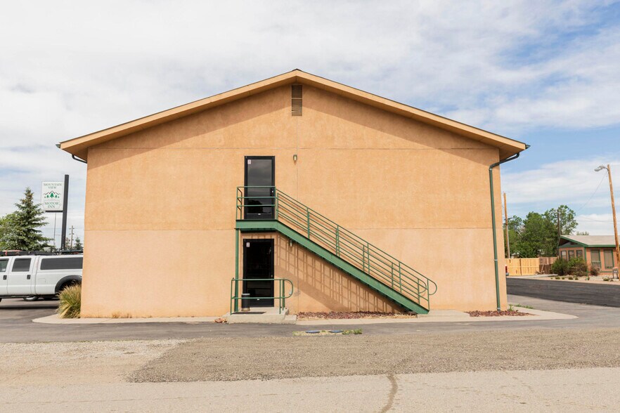 More Photos Of 605 4th Ave, Fort Garland Hotel For Sale