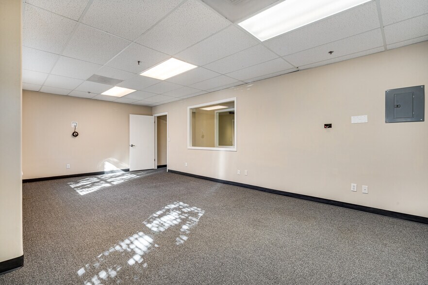 More Photos Of 1254 Broadway, Sonoma Office For Sale