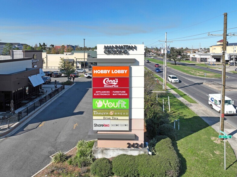 More Photos Of 2424 Manhattan Blvd, Harvey Freestanding For Lease