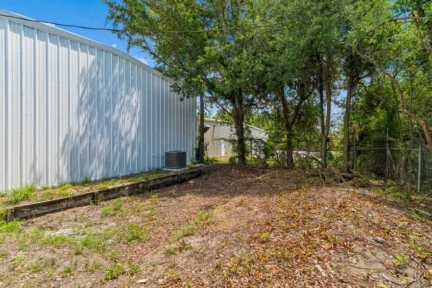 More Photos Of 1956 Kingsley Ave, Orange Park General Retail For Sale