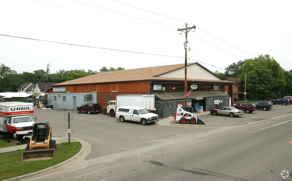 More Photos Of 3645 NW Bridge St, Saint Francis Freestanding For Sale