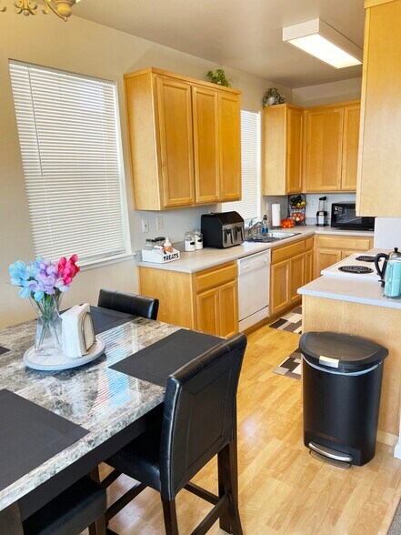 More Photos Of 815 San Pablo Ave, Pinole Apartments For Sale