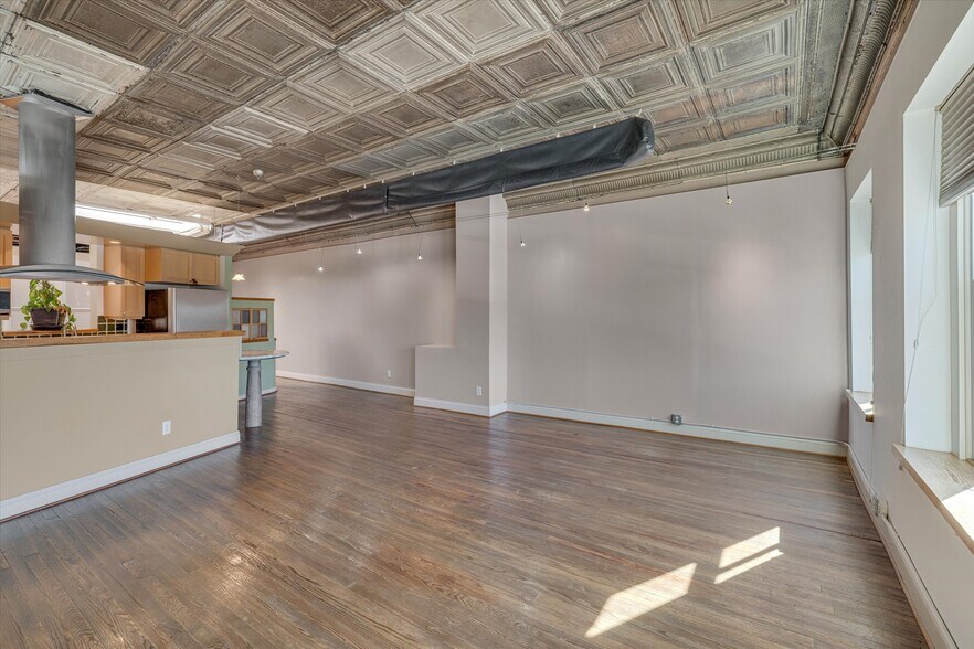 More Photos Of 329 W Main St, Durham Office For Lease