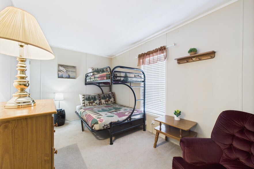 More Photos Of 141 County Road 851, Elizabeth Hotel For Sale