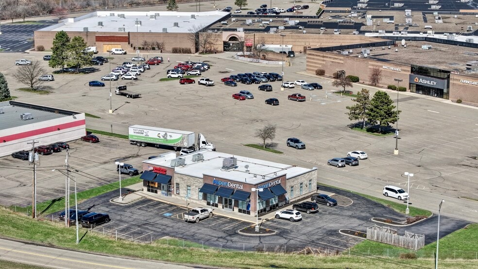 More Photos Of 341 Graff Rd, New Philadelphia Freestanding For Sale