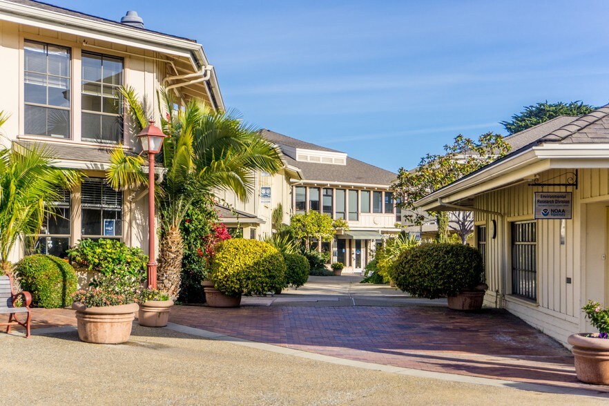 More Photos Of 99 Pacific St, Monterey Loft Creative Space For Lease