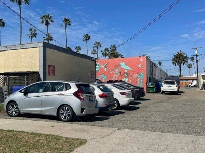 More Photos Of 1838-1840 S Coast Hwy, Oceanside Freestanding For Lease