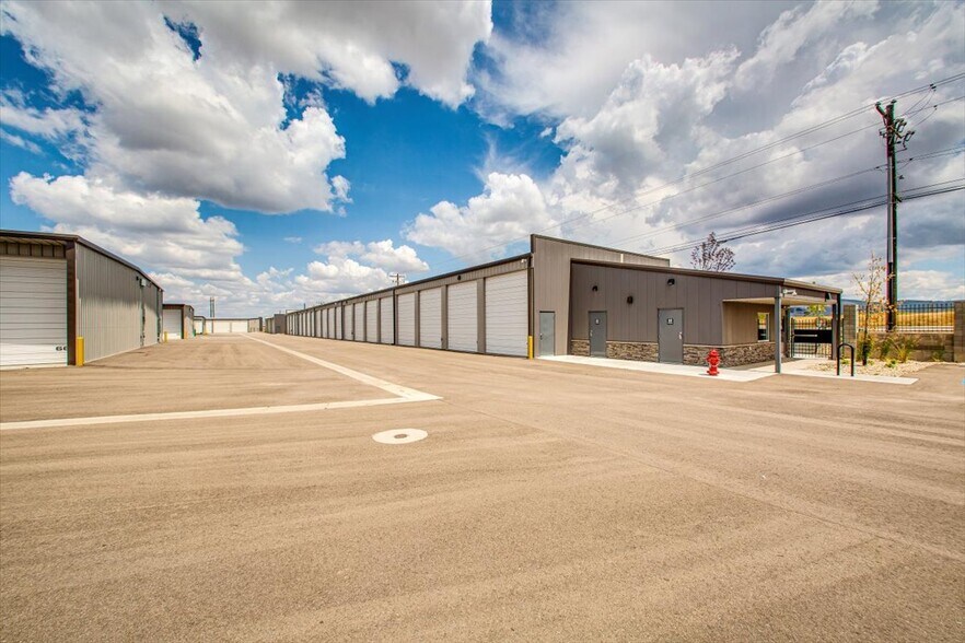 More Photos Of 501 Del Dr, Jerome Self Storage For Sale