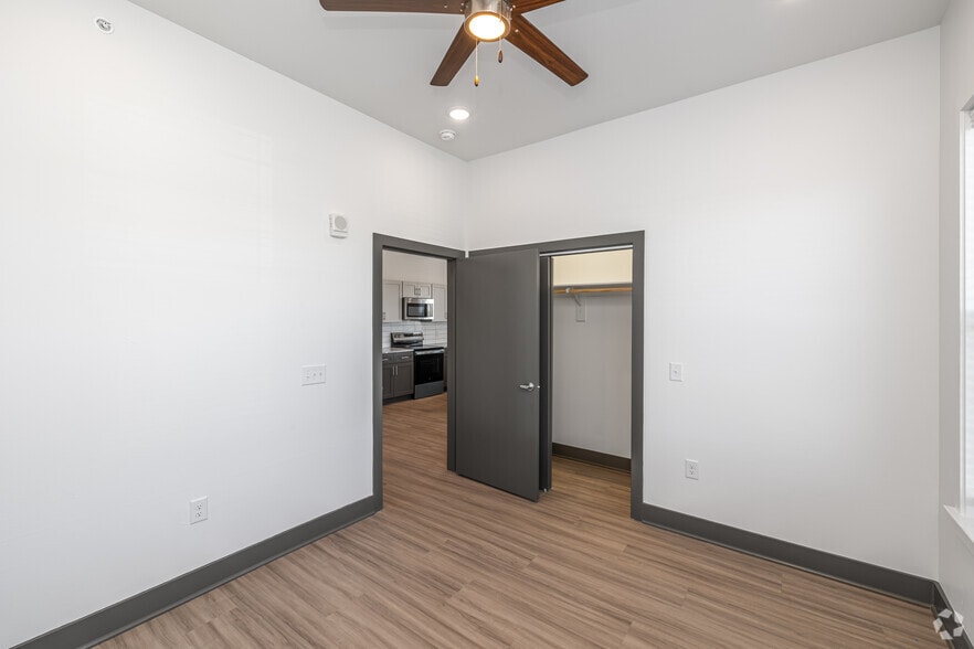 More Photos Of 627 Emma ave, Springdale Apartments For Lease