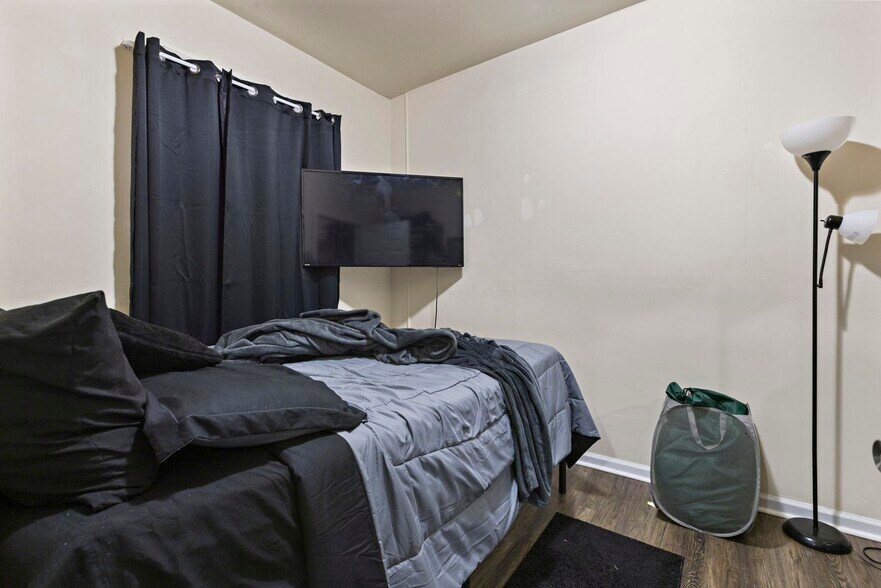 More Photos Of 65 Martin Luther King Dr, Jersey City Apartments For Sale