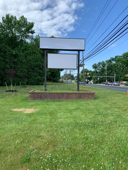 More Photos Of 133 Route 130, Bordentown Freestanding For Sale