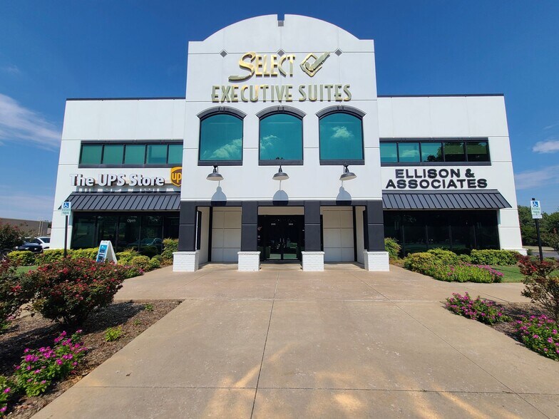 More Photos Of 2604-2608 W Kenosha St, Broken Arrow Office For Lease