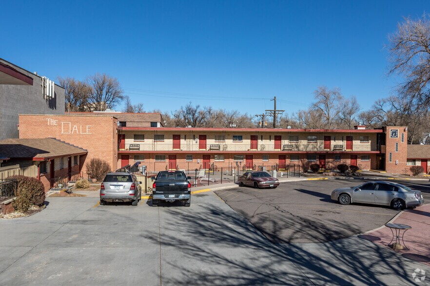 More Photos Of 620 W Colorado Ave, Colorado Springs Hotel For Sale