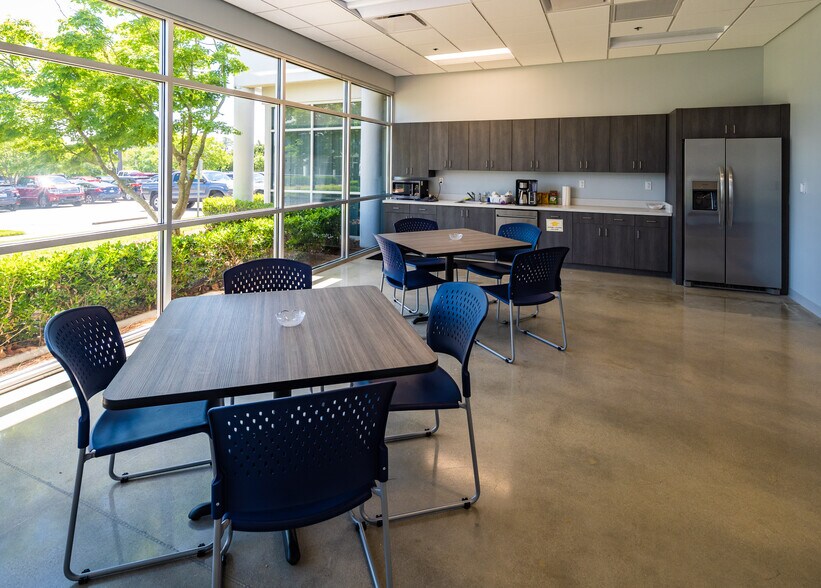 More Photos Of 133 Southcenter Ct, Morrisville Research And Development For Lease