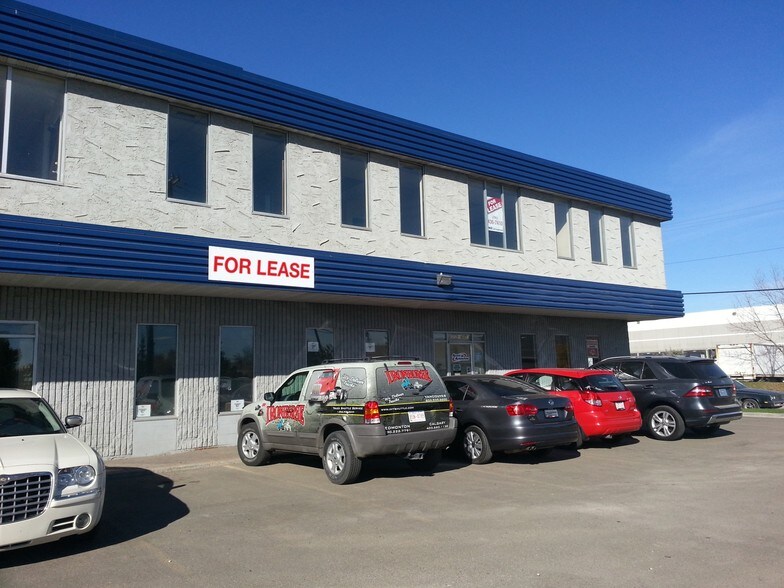 More Photos Of 12100-12122 163 St NW, Edmonton Flex For Lease