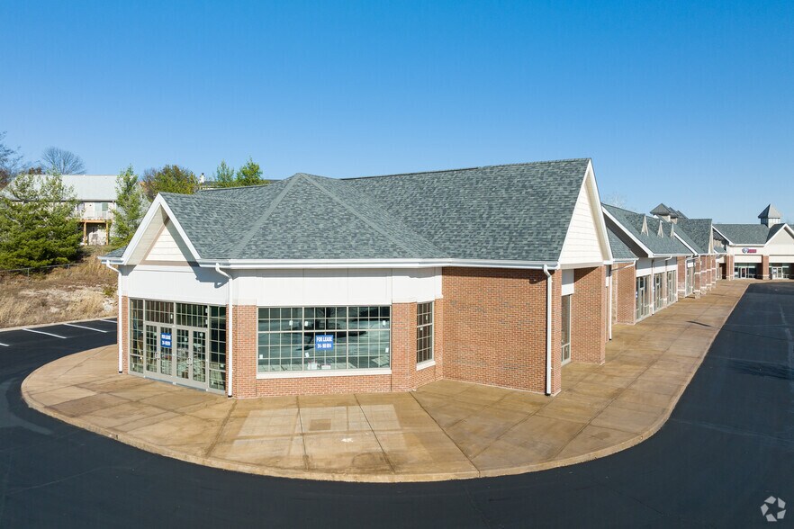 More Photos Of 405-419 Meramec Blvd, Eureka Unknown For Lease