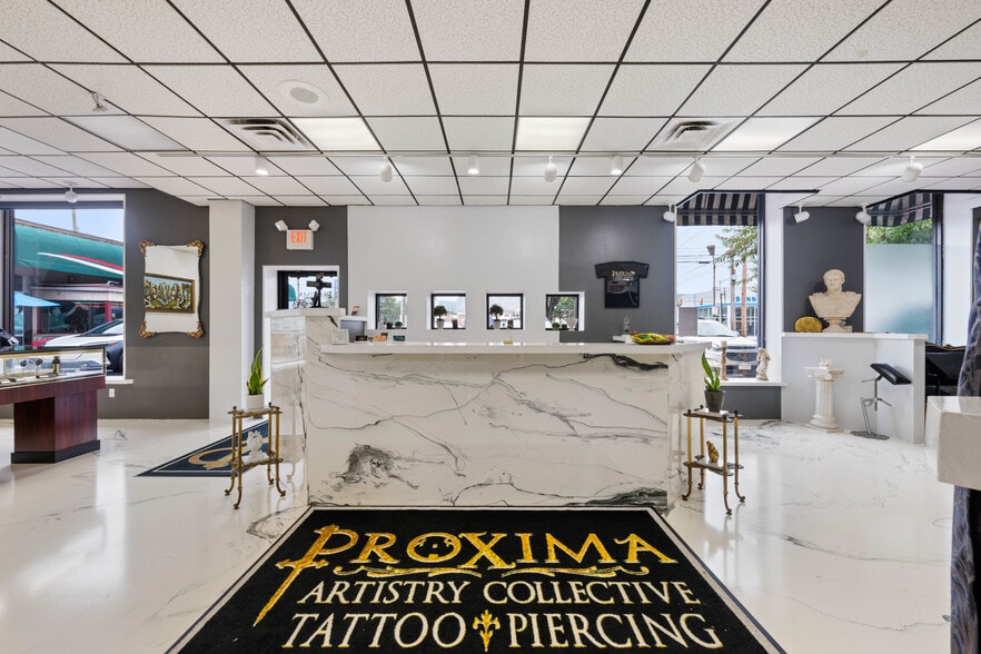 More Photos Of 651 Wyoming Ave, Kingston Freestanding For Lease