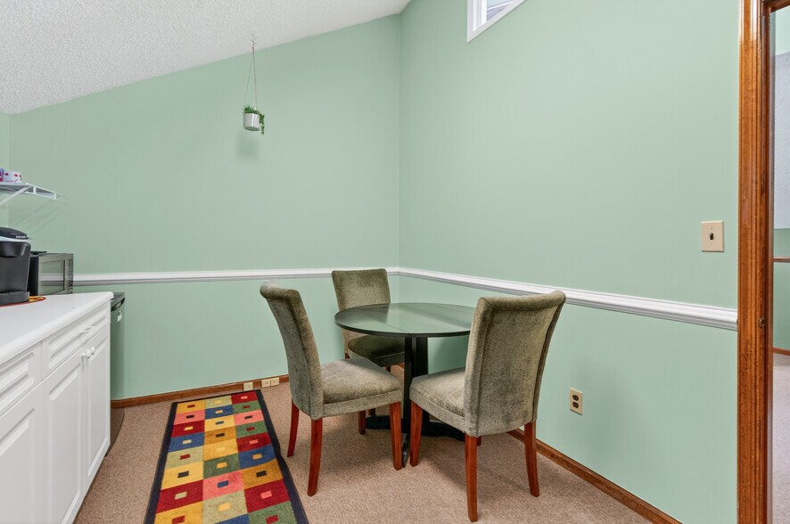 More Photos Of 5-10 Brunswick Woods Dr, East Brunswick Office For Sale