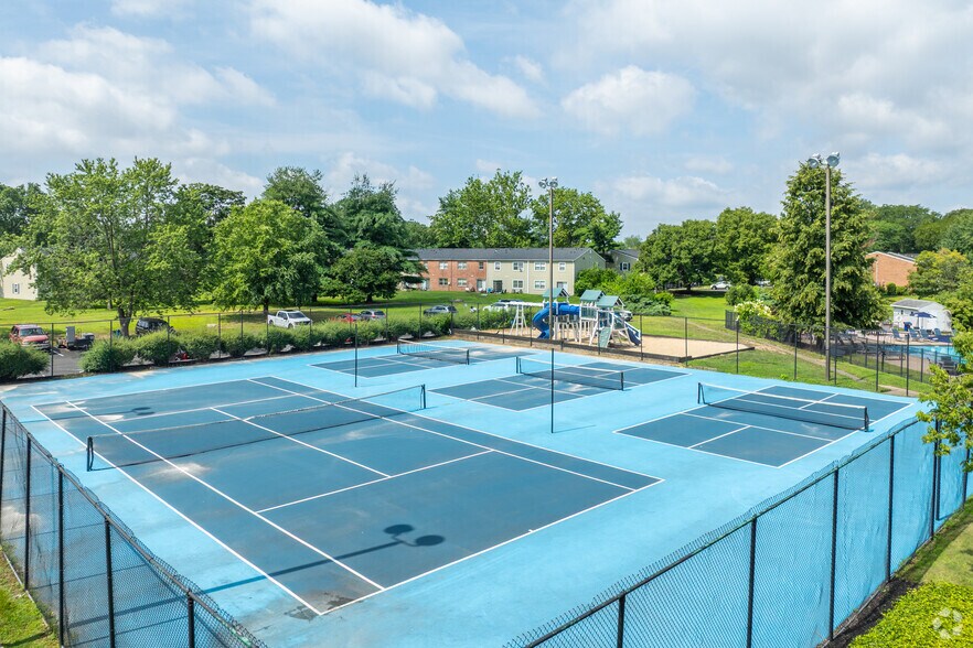 More Photos Of 9071 Mill Creek Rd, Levittown Apartments For Lease