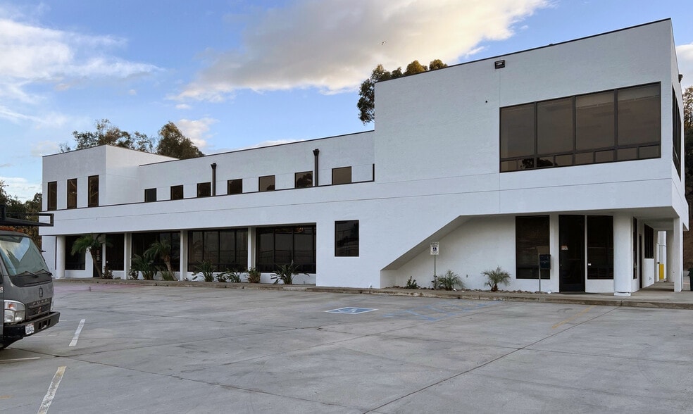 More Photos Of 9770 Candida St, San Diego Warehouse For Lease