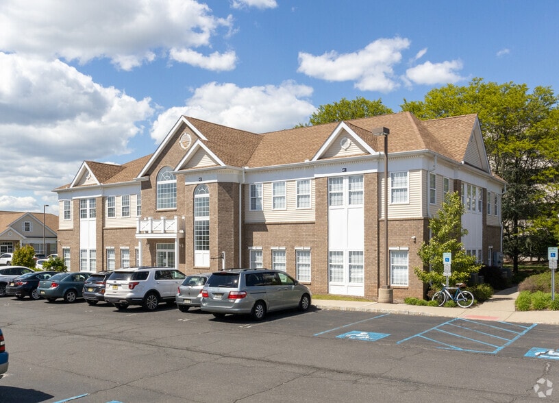 More Photos Of 7-10 Wills Way, Piscataway Medical For Lease